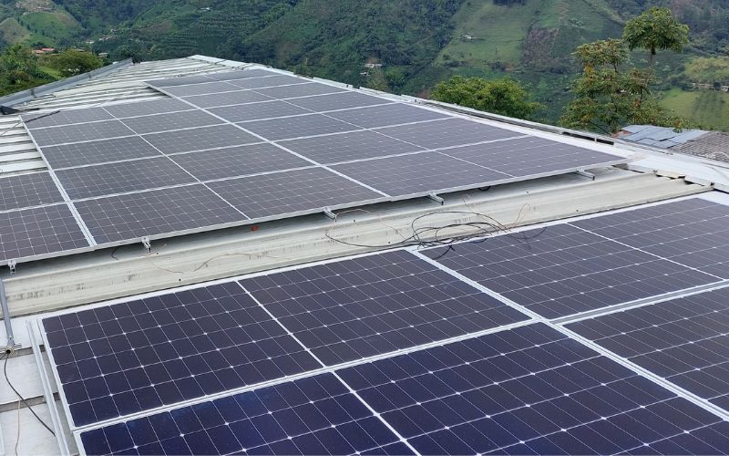 Sistemas solares fotovoltaicos