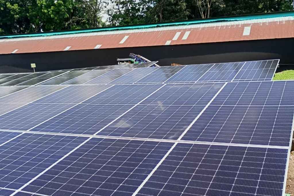 Pasos fundamentales para instalar paneles solares para fincas y empresas del sector con Sefic Energy