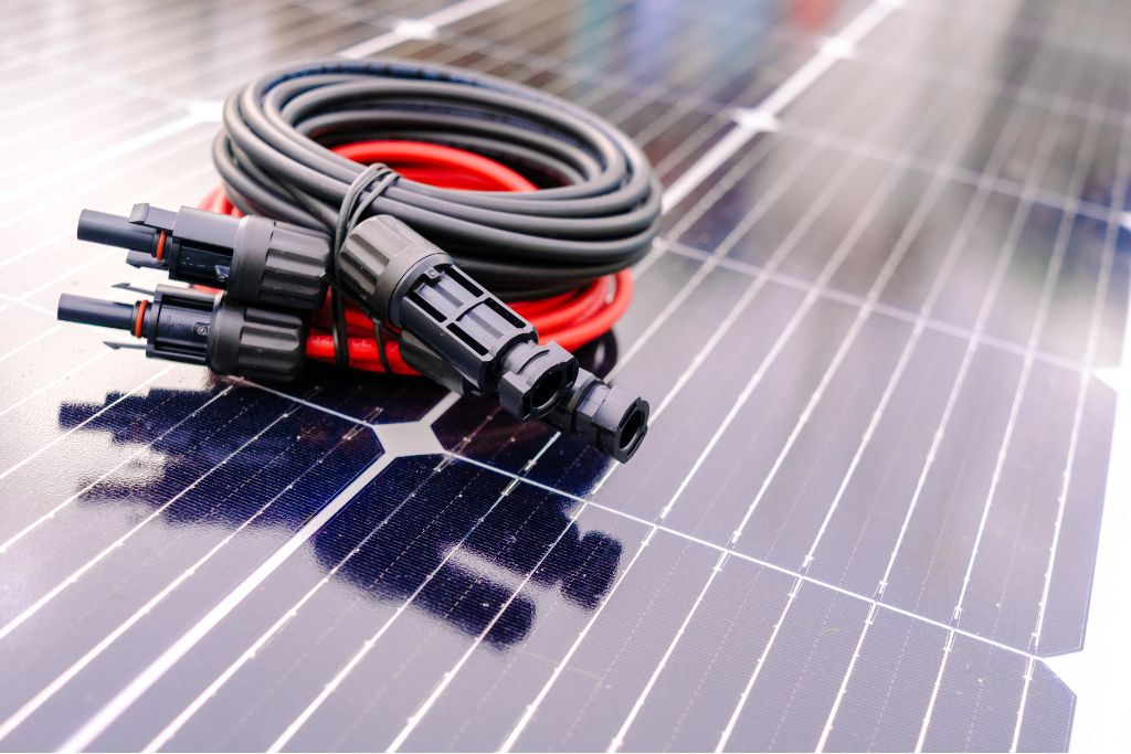 ¿Qué beneficios ofrecen las comunidades energéticas a los territorios?